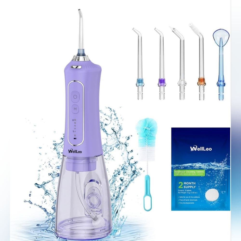 Wellneo Purple Water Flosser with Accessories